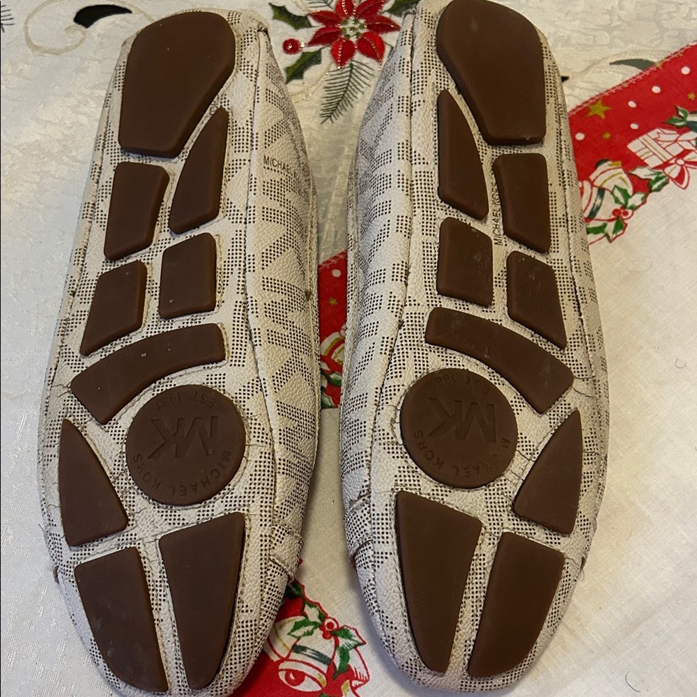 Michael Kors Beige Patterned Flats with Gold Accents - Picture 3 of 3